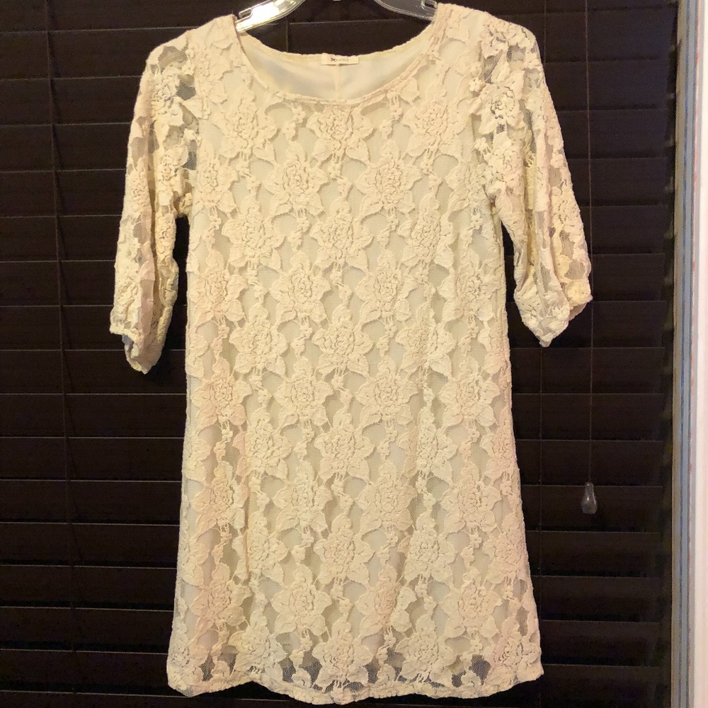 Lace Everly Dress
